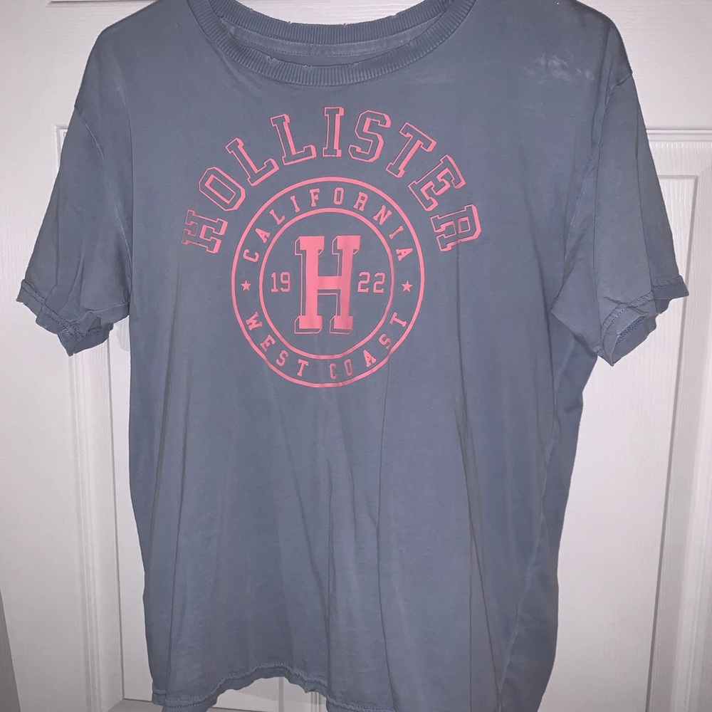 ✰Hollister shirt✰